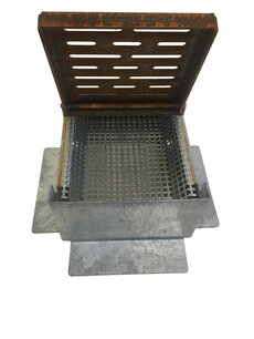 Eindkap - 100 x 100mm - Deksel cortenstaal met bladrooster & behuizing thermisch verzinkt staal